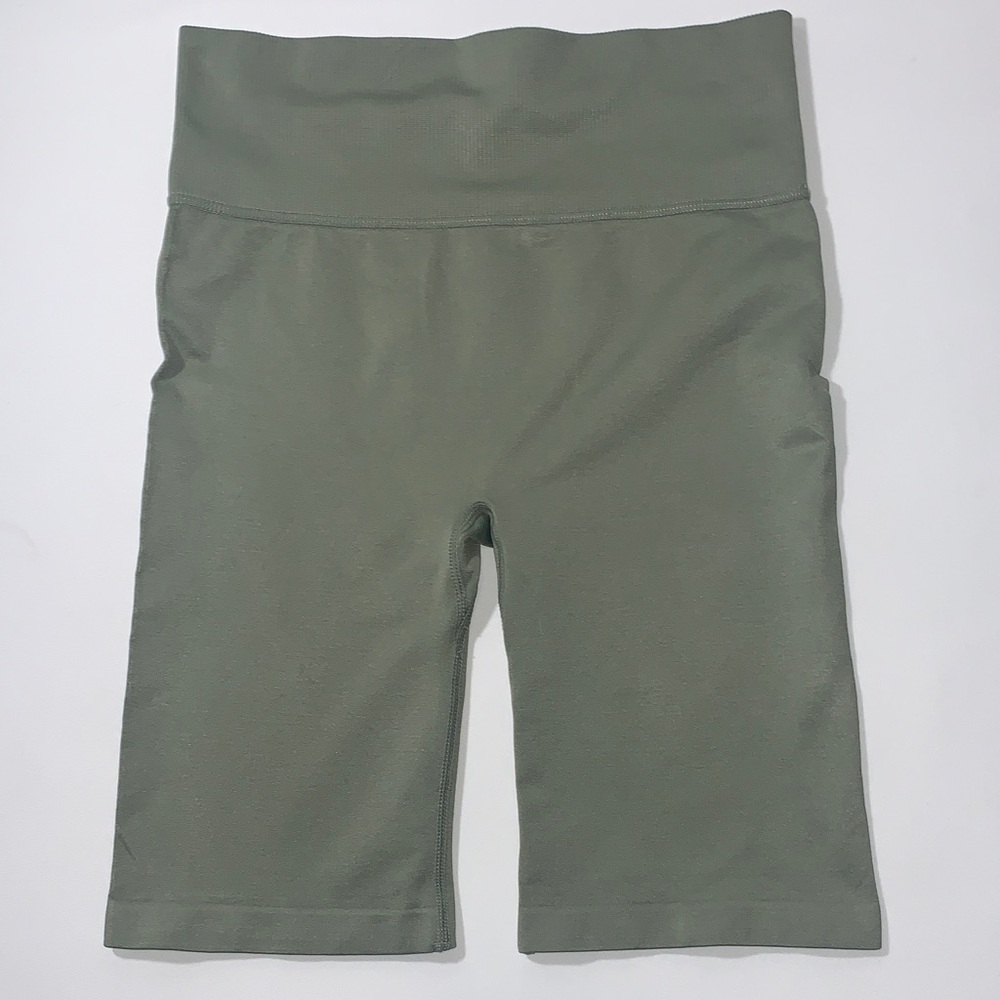 Forever 21 Sage Green Bike Shorts Size Small